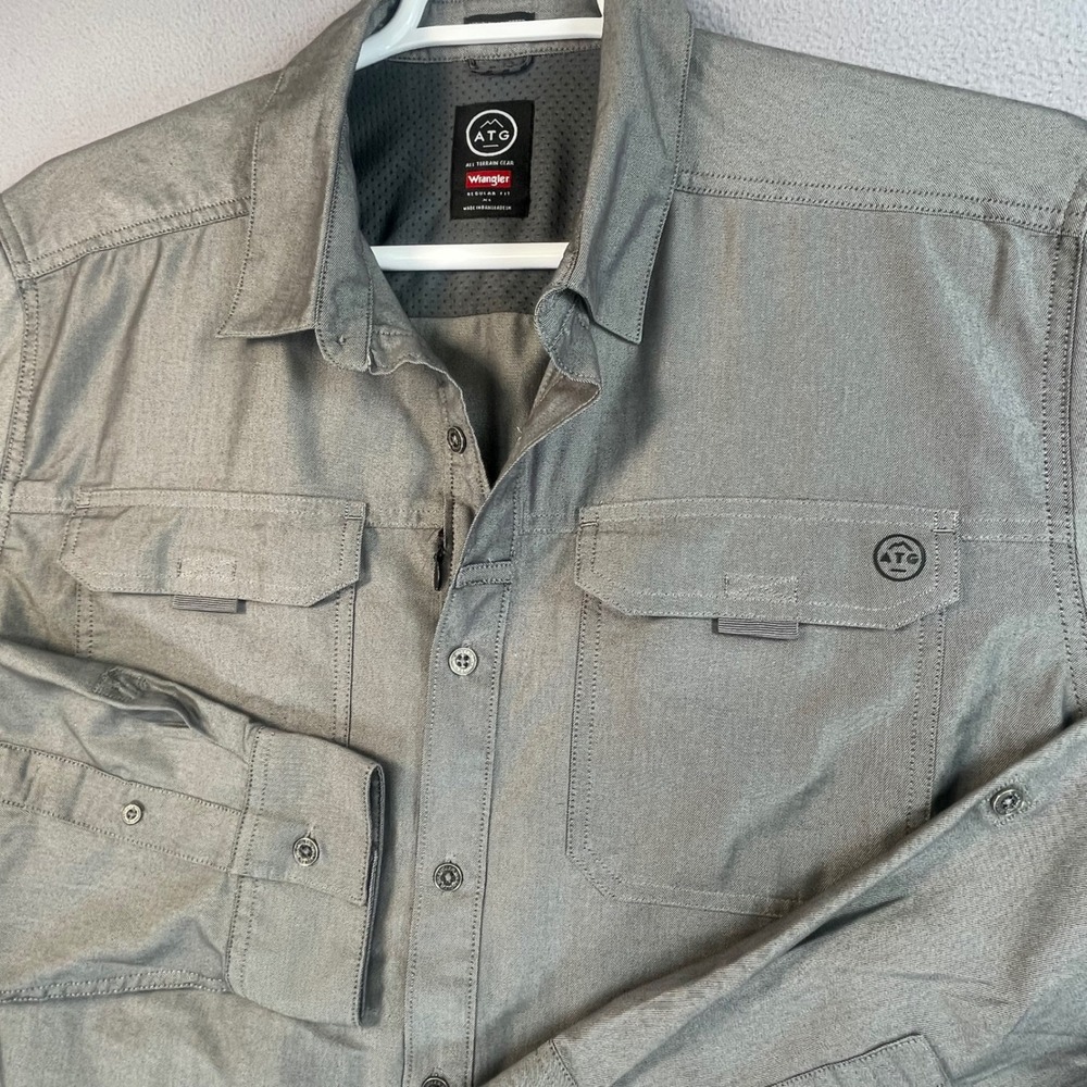 Wrangler Shirt Mens XL Grey ATG All Terrain Gear Regular Fit Utility Stretch L/S